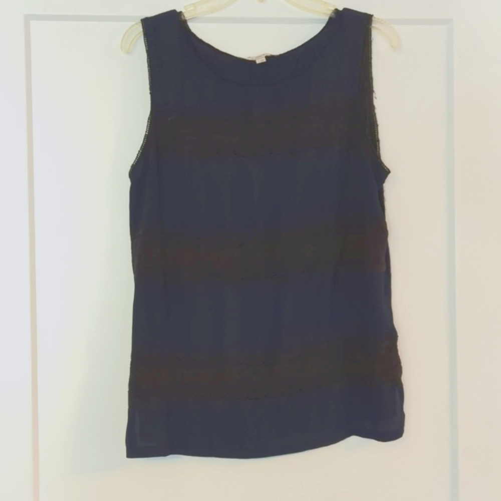 Navy and black sleeveless top